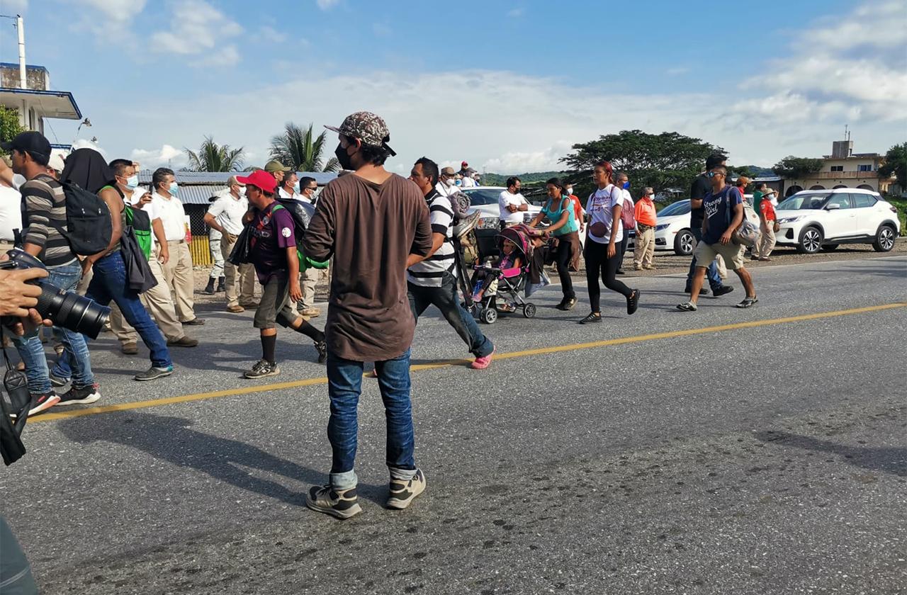 VIDEO: Caravana de migrantes ingresa a territorio veracruzano