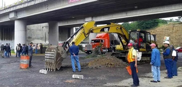 Ante tráfico por obras en Xalapa, Ahued pide aguantar