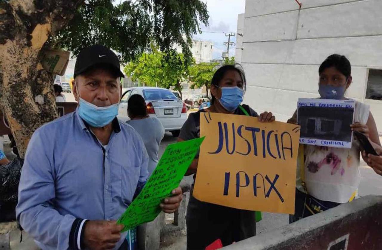 Denuncian abuso de autoridad del IPAX por detener a joven en Chinameca