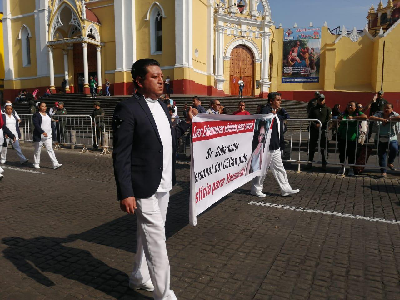 Justicia para Yara, piden en desfile del Día del Trabajo en Xalapa